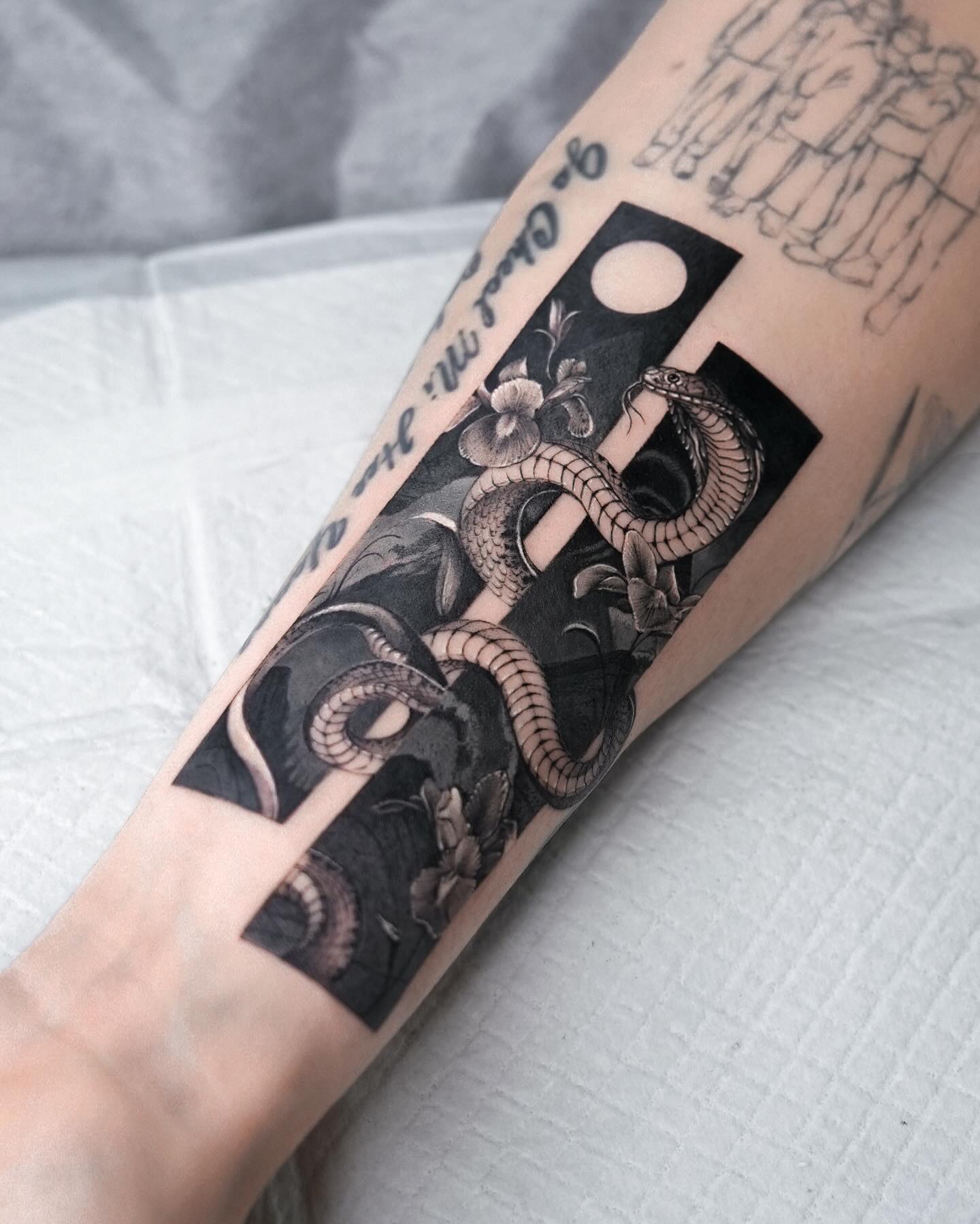 18. Temptation Within Shadows: the Allure Of the Tattooed Serpent